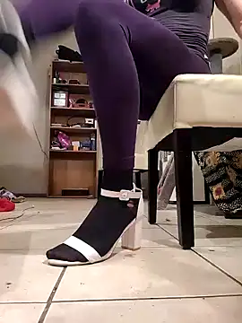 Nathanylon online show from 8, 11, 2025