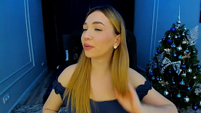 Snapshot of GracefulLook chatting on 24, 12, 2024 GracefulLook online show from 24, 12, 2024