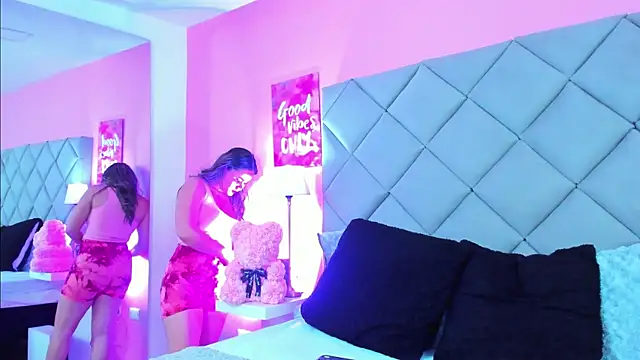 TaylorEvanss online show from 14, 9, 2025