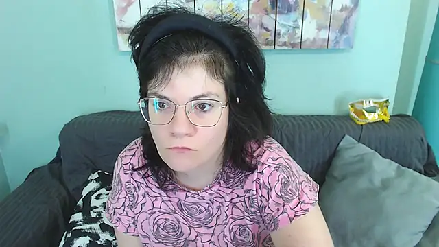 EverlyRays online show from 11, 1, 2025