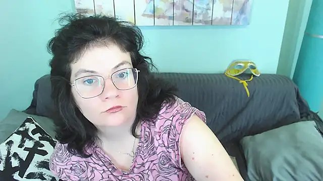 EverlyRays online show from 7, 2, 2025