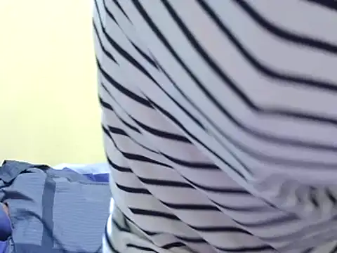 Smillie prety online show from 26, 2, 2025