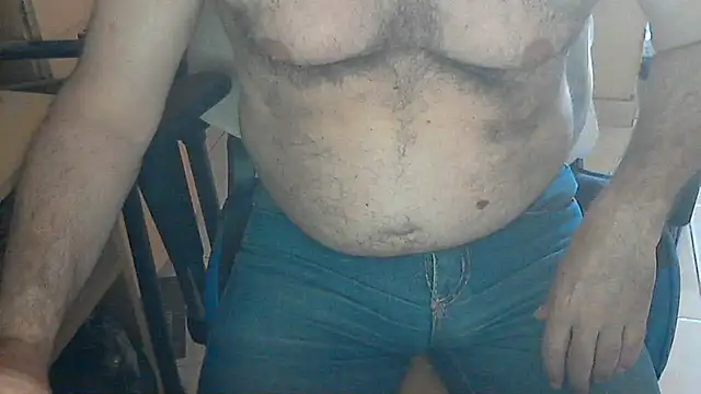 Snapshot of angelgarcia269 chatting on 3, 1, 2025 angelgarcia269 online show from 3, 1, 2025