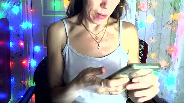 Snapshot of Ladywinter chatting on 6, 11, 2025 Ladywinter online show from 6, 11, 2025