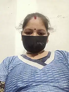Snapshot of Riyaa-Devi chatting on 13, 7, 2026 Riyaa-Devi online show from 13, 7, 2026