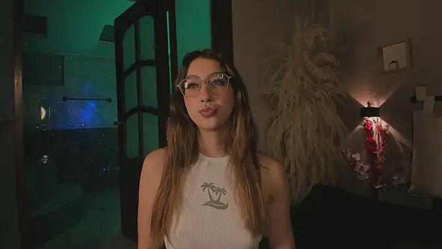 Snapshot of lua_ferch__ chatting on 9, 1, 2025 lua ferch online show from 9, 1, 2025