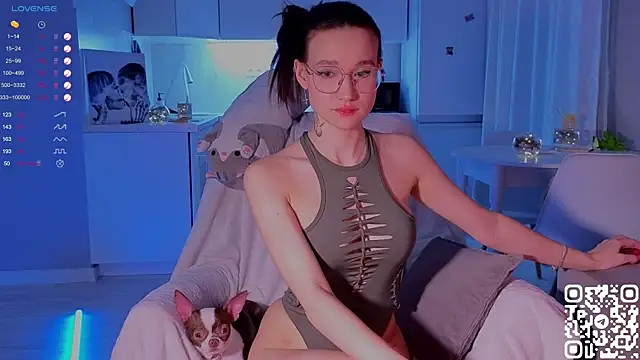 Snapshot of shey1i chatting on 13, 12, 2024 shey1i online show from 13, 12, 2024