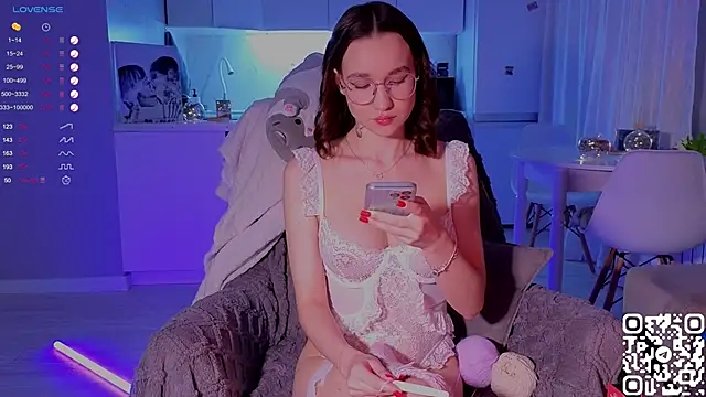 Snapshot of shey1i chatting on 24, 12, 2024 shey1i online show from 24, 12, 2024