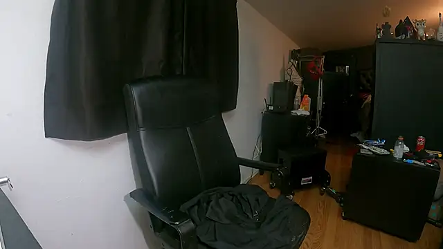 Snapshot of leanjamesdean chatting on 13, 3, 2025 leanjamesdean online show from 13, 3, 2025