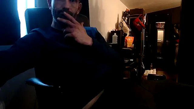 Snapshot of leanjamesdean chatting on 15, 3, 2025 leanjamesdean online show from 15, 3, 2025