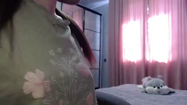 Snapshot of Viktoriiya_bald chatting on 22, 3, 2025 Viktoriiya bald online show from 22, 3, 2025