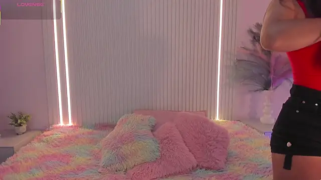 EmilyEvans7 online show from 30, 11, 2025