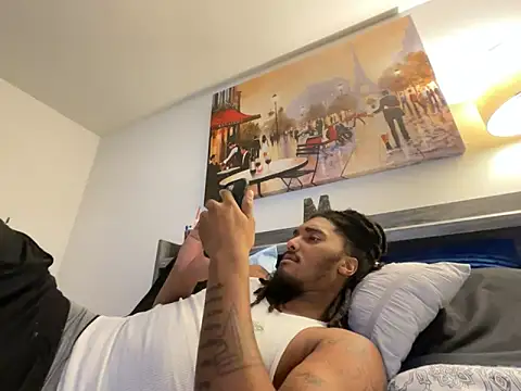 Snapshot of BD2LONG chatting on 14, 9, 2025 BD2LONG online show from 14, 9, 2025