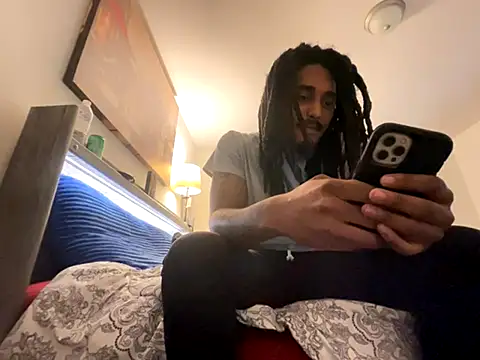 Snapshot of BD2LONG chatting on 31, 10, 2025 BD2LONG online show from 31, 10, 2025