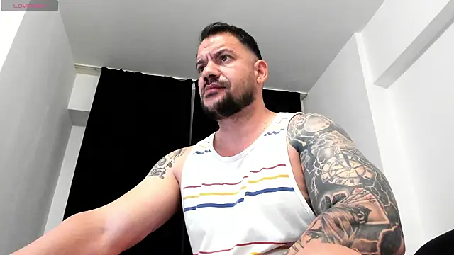 musclemonster31 online show from 31, 10, 2025
