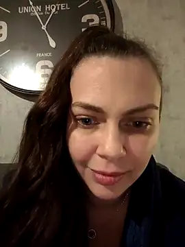 LEAsquirt91 online show from 6, 3, 2025