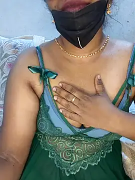 Snapshot of Malluivaniya chatting on 24, 1, 2025 Malluivaniya online show from 24, 1, 2025