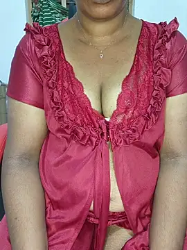 Snapshot of Malluivaniya chatting on 21, 11, 2025 Malluivaniya online show from 21, 11, 2025