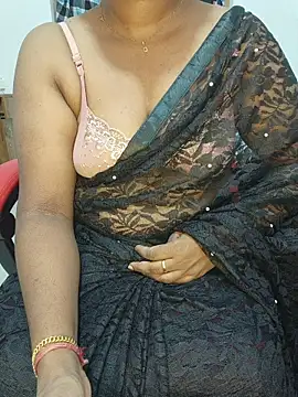 Snapshot of Malluivaniya chatting on 29, 11, 2025 Malluivaniya online show from 29, 11, 2025