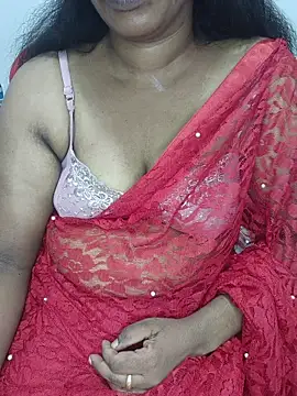 Snapshot of Malluivaniya chatting on 2, 12, 2025 Malluivaniya online show from 2, 12, 2025