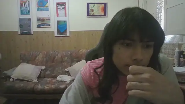 Snapshot of calliemaggotbone chatting on 11, 11, 2025 calliemaggotbone online show from 11, 11, 2025