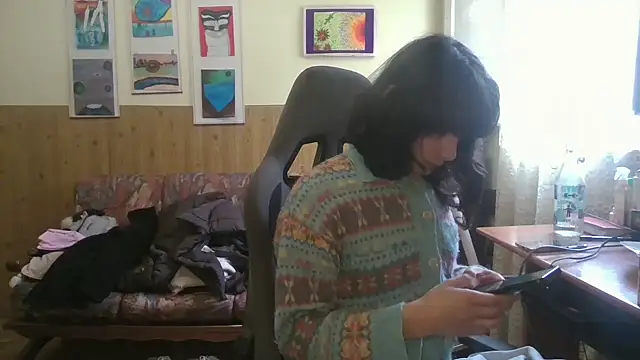 Snapshot of calliemaggotbone chatting on 23, 11, 2025 calliemaggotbone online show from 23, 11, 2025