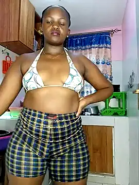 TerryAssqueen254 online show from 3, 2, 2025