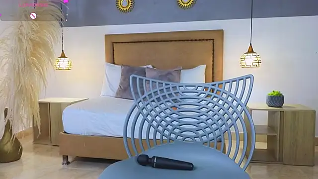 riley sierra online show from 8, 2, 2025