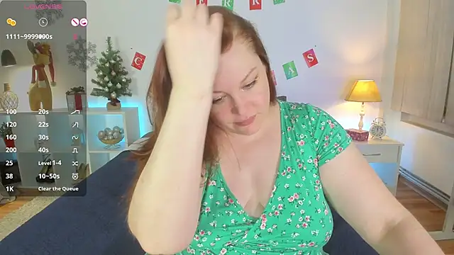 Snapshot of CutieGinger chatting on 12, 1, 2025 CutieGinger online show from 12, 1, 2025