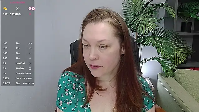 Snapshot of CutieGinger chatting on 21, 11, 2025 CutieGinger online show from 21, 11, 2025