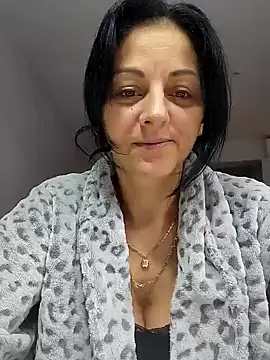 bruneta sexy23 online show from 6, 12, 2024