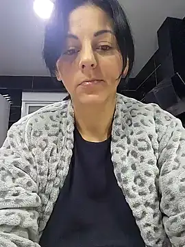 bruneta sexy23 online show from 17, 12, 2024