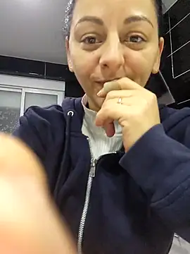 bruneta sexy23 online show from 4, 3, 2025