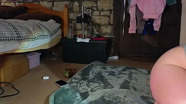 Bellazeebub online show from 8, 1, 2026