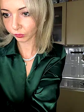 Snapshot of Kristina03 chatting on 22, 10, 2025 Kristina03 online show from 22, 10, 2025