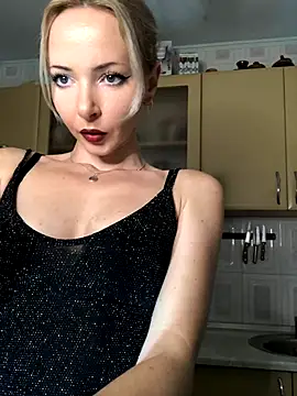 Snapshot of Kristina03 chatting on 22, 11, 2025 Kristina03 online show from 22, 11, 2025