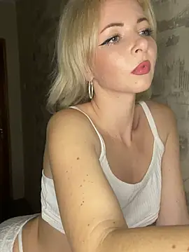 Kristina03 online show from 13, 3, 2026