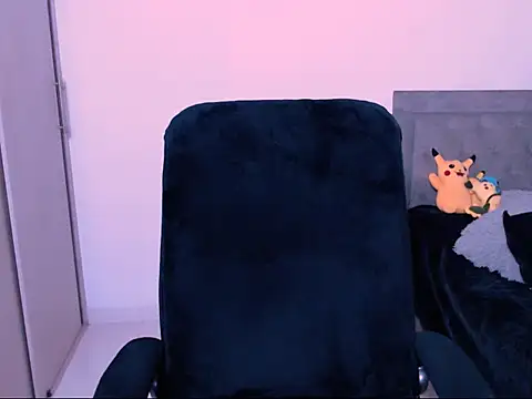 diana  34 online show from 8, 9, 2025