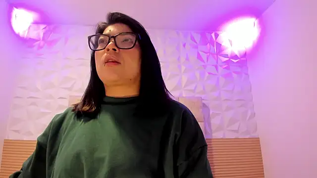 PauletteJ online show from 6, 4, 2026