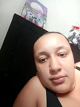 Snapshot of Miss-boobs chatting on 19, 12, 2024 Miss-boobs online show from 19, 12, 2024