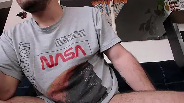 boomboomHooT online show from 20, 12, 2024