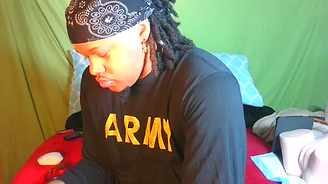 Snapshot of Carolinayoungin chatting on 21, 10, 2025 Carolinayoungin online show from 21, 10, 2025