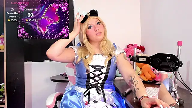 chubby vanniie  online show from 30, 10, 2025