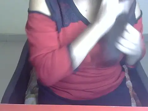 Snapshot of Lusty_Wife1 chatting on 1, 12, 2024 Lusty Wife1 online show from 1, 12, 2024