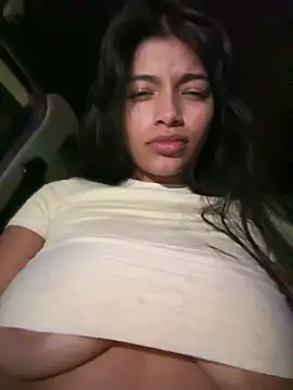 Snapshot of AgathaGeorgiou chatting on 14, 2, 2025 AgathaGeorgiou online show from 14, 2, 2025