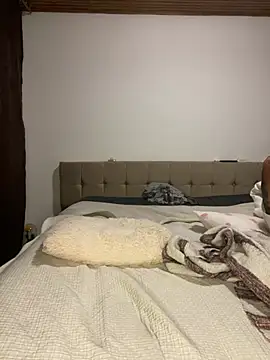 Snapshot of AgathaGeorgiou chatting on 16, 2, 2025 AgathaGeorgiou online show from 16, 2, 2025