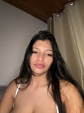 Snapshot of AgathaGeorgiou chatting on 24, 9, 2025 AgathaGeorgiou online show from 24, 9, 2025