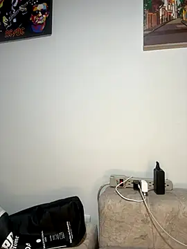 Snapshot of AgathaGeorgiou chatting on 4, 12, 2025 AgathaGeorgiou online show from 4, 12, 2025