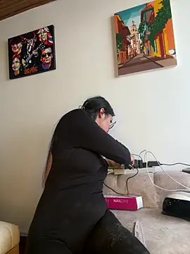 Snapshot of AgathaGeorgiou chatting on 18, 2, 2026 AgathaGeorgiou online show from 18, 2, 2026