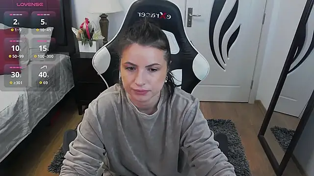 Snapshot of AmyPure_ chatting on 22, 4, 2026 AmyPure online show from 22, 4, 2026
